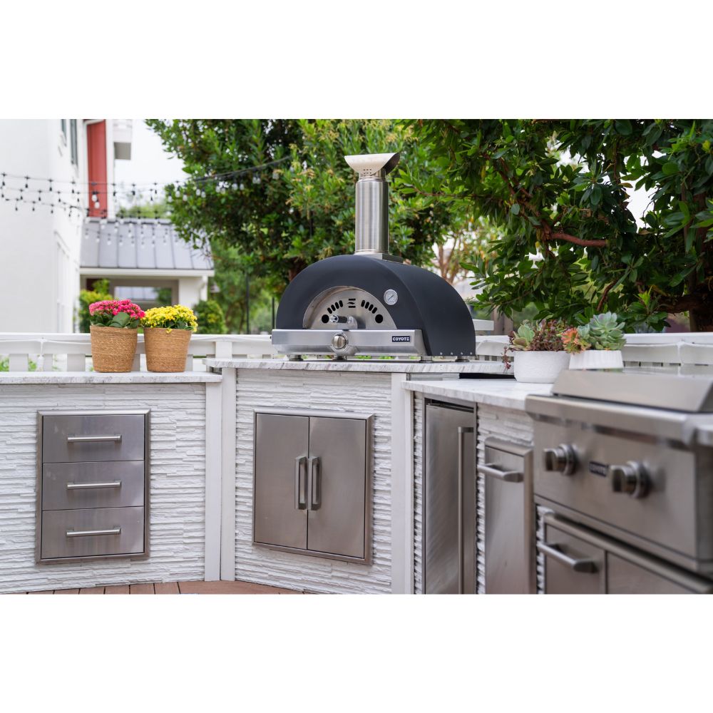 GRILLDEN™ coyote duomo wood fired pizza oven