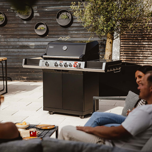 GRILLDEN™ enders uniq pro 4 ik cruster gas barbecue